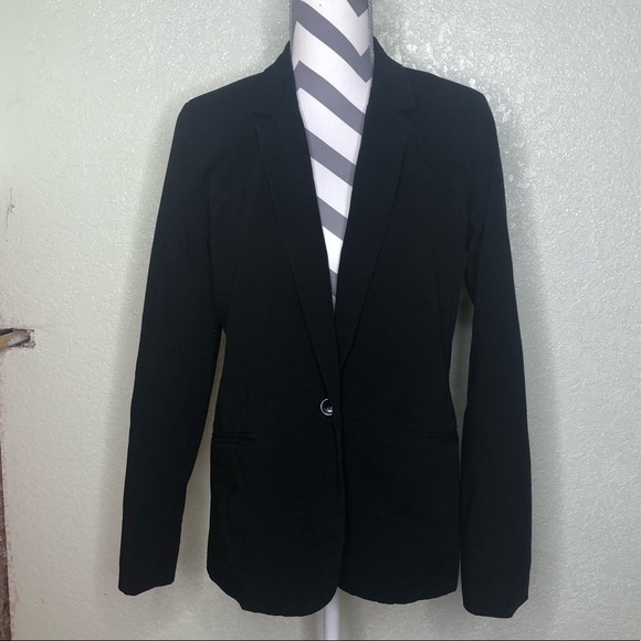 Mossimo Supply Co. Jackets & Blazers - Mossimo Black Blazer Size M Slit In Back